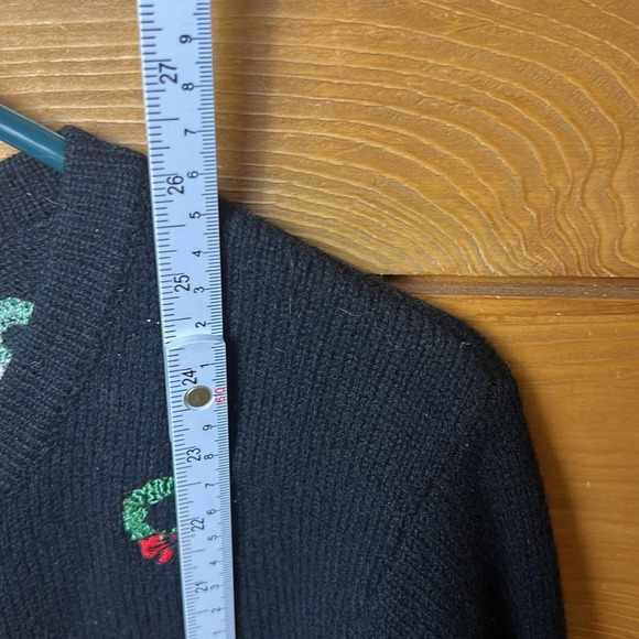 Orvis Vintage Womens 100% Wool sweater button cardigan Christmas Wreaths M party - Picture 3 of 7